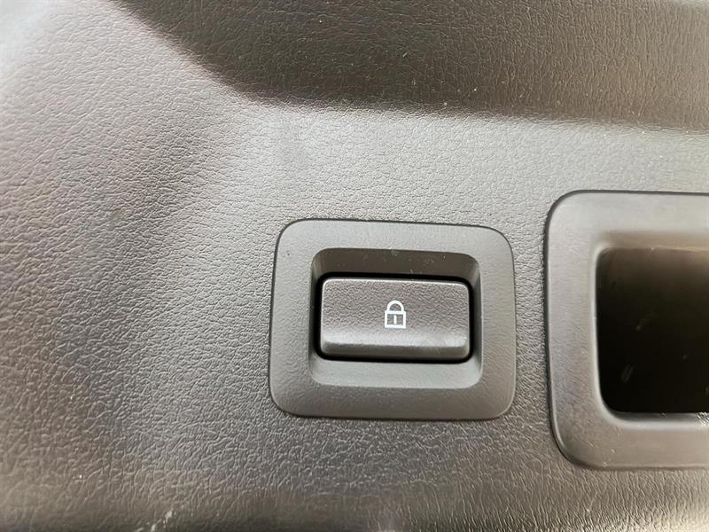 mazda MX-30 2022 - 14