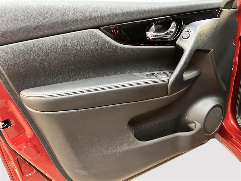 nissan Qashqai 2022 - 24