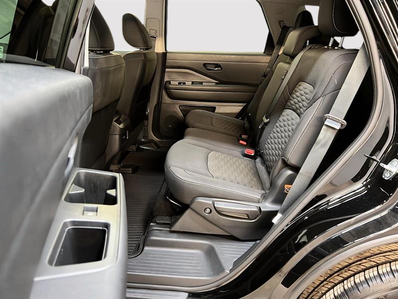 nissan Pathfinder 2024 - 9