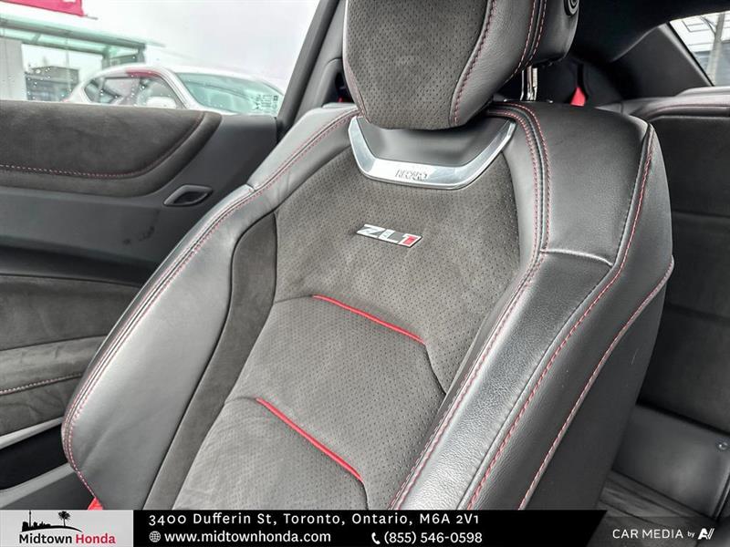 chevrolet Camaro 2018 - 24