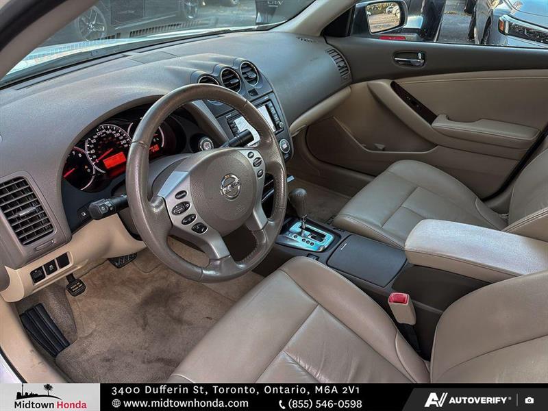 nissan Altima 2012 - 17