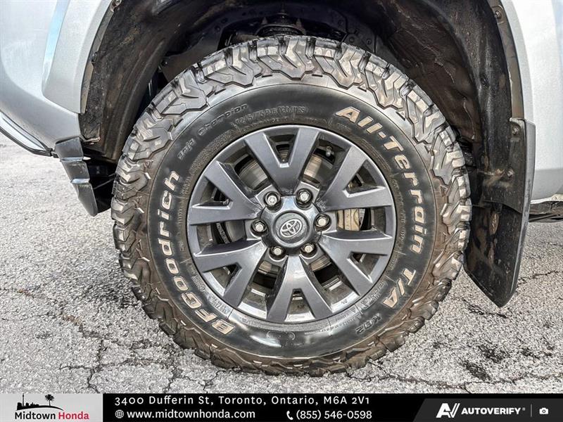 toyota Tacoma 2023 - 10