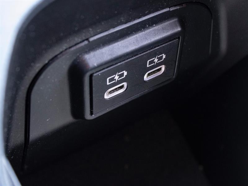 toyota RAV4 2023 - 24