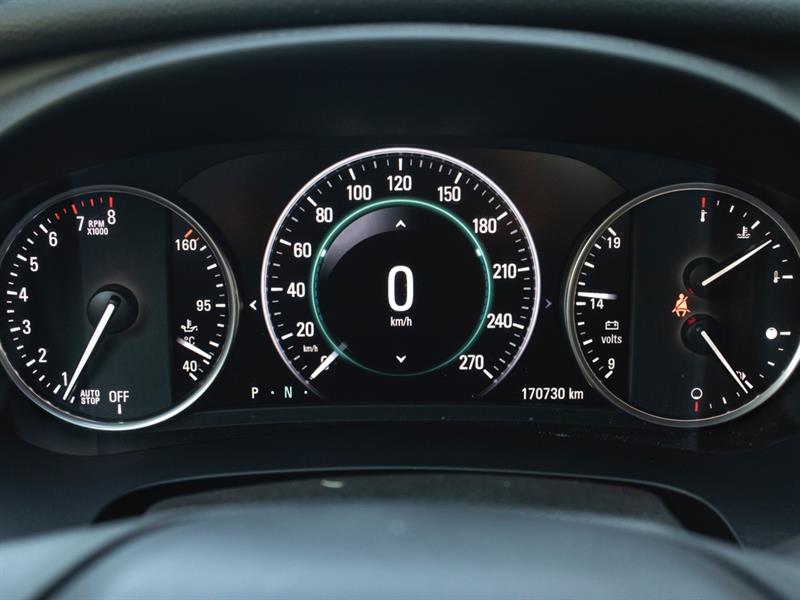 buick LaCrosse 2017 - 12