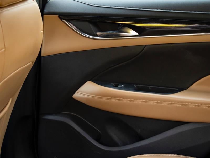 buick LaCrosse 2017 - 26