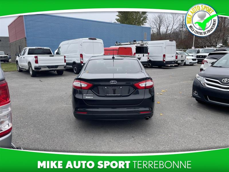 ford Fusion 2015 - 5