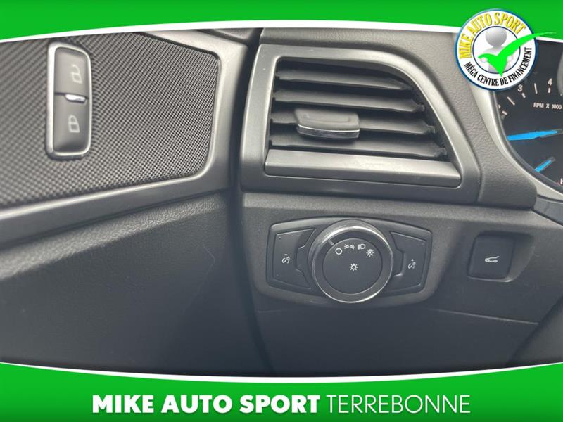 ford Fusion 2015 - 13