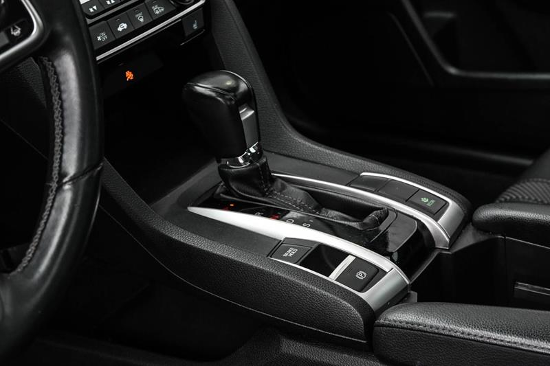 honda Civic 2021 - 26