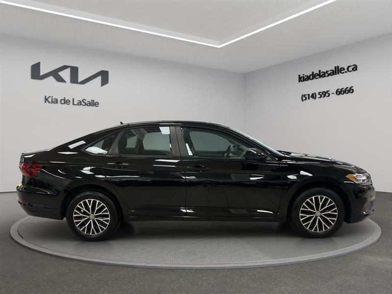 volkswagen Jetta 2021 - 8