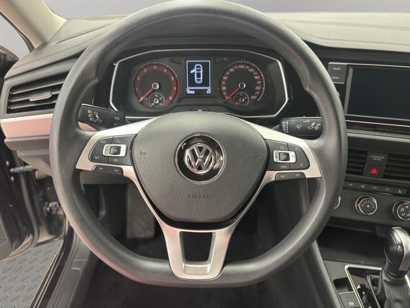 volkswagen Jetta 2021 - 13