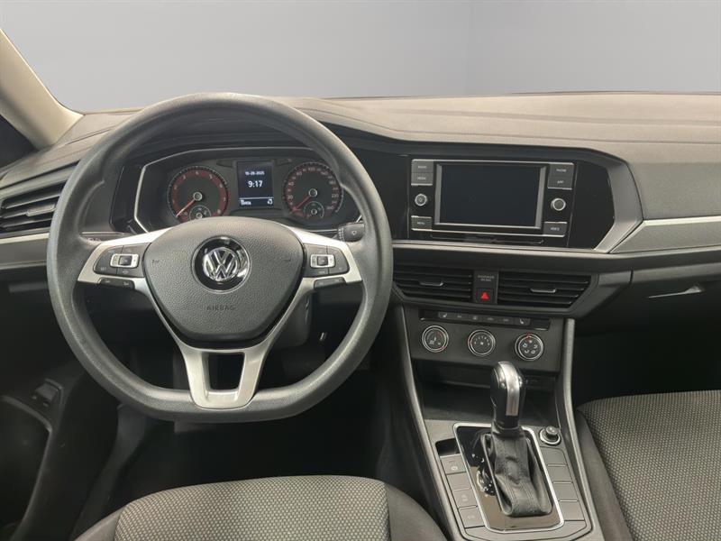 volkswagen Jetta 2021 - 15