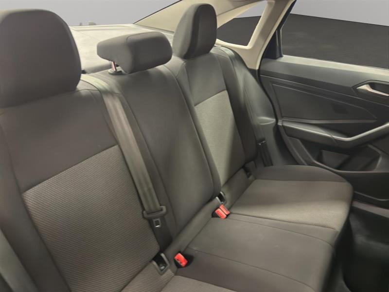 volkswagen Jetta 2021 - 19