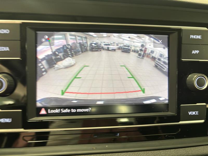 volkswagen Jetta 2021 - 26