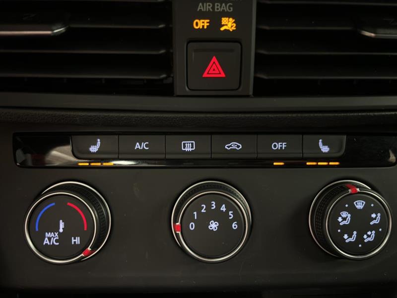 volkswagen Jetta 2021 - 27