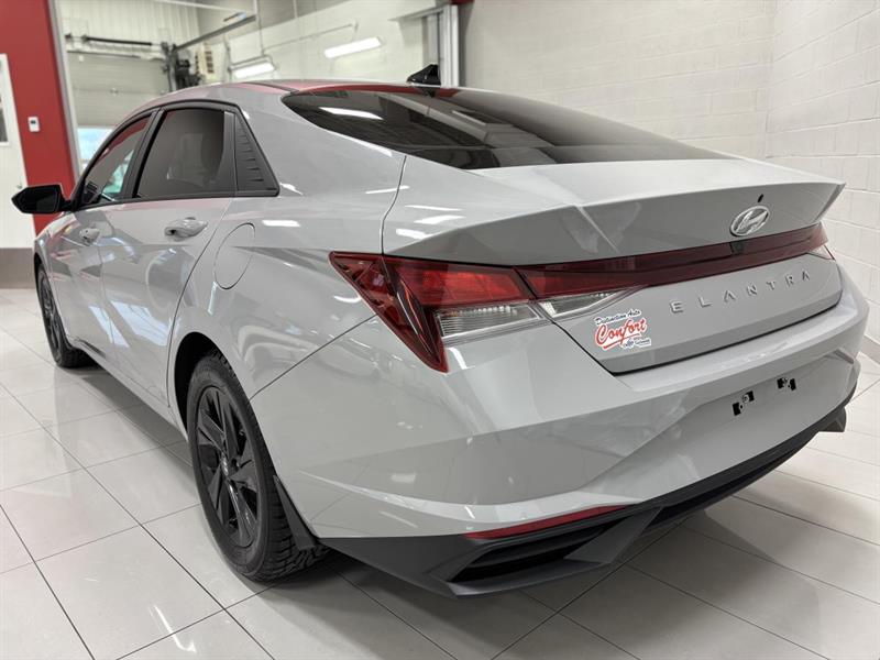 hyundai Elantra 2022 - 4