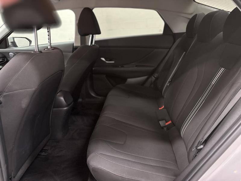 hyundai Elantra 2022 - 8