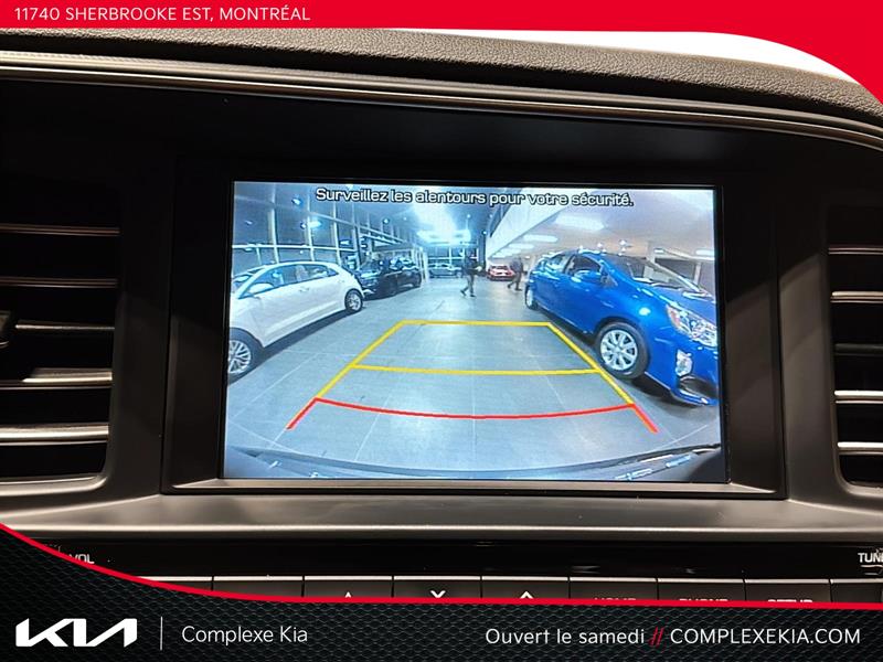 hyundai Elantra 2020 - 16