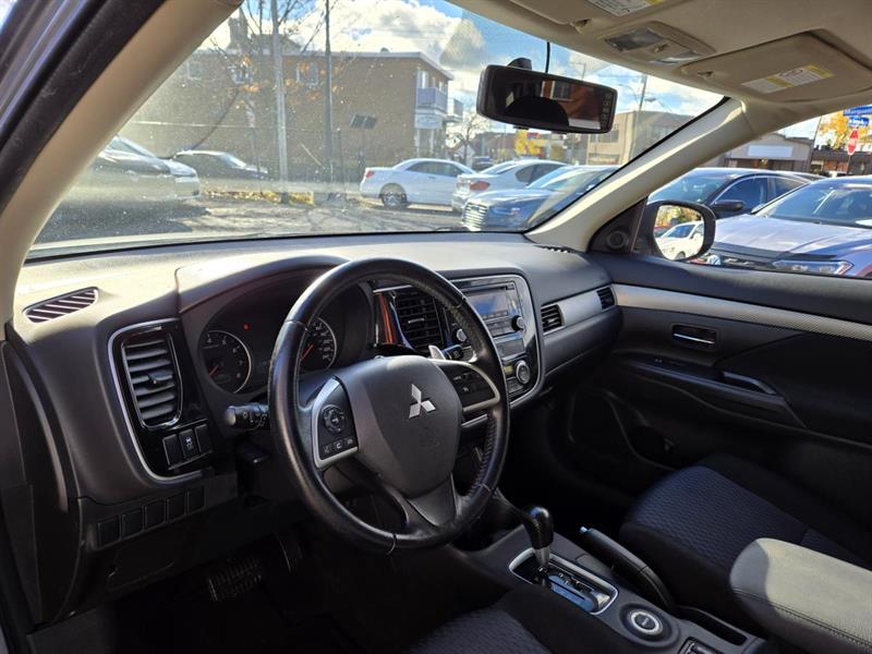 mitsubishi Outlander 2014 - 17
