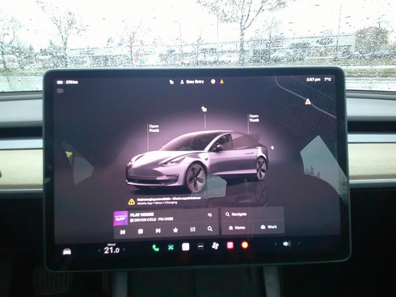 tesla Model 3 2022 - 16