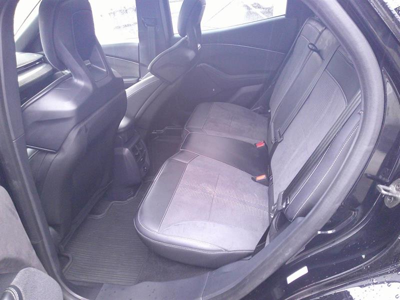 ford Mustang Mach-E 2022 - 12