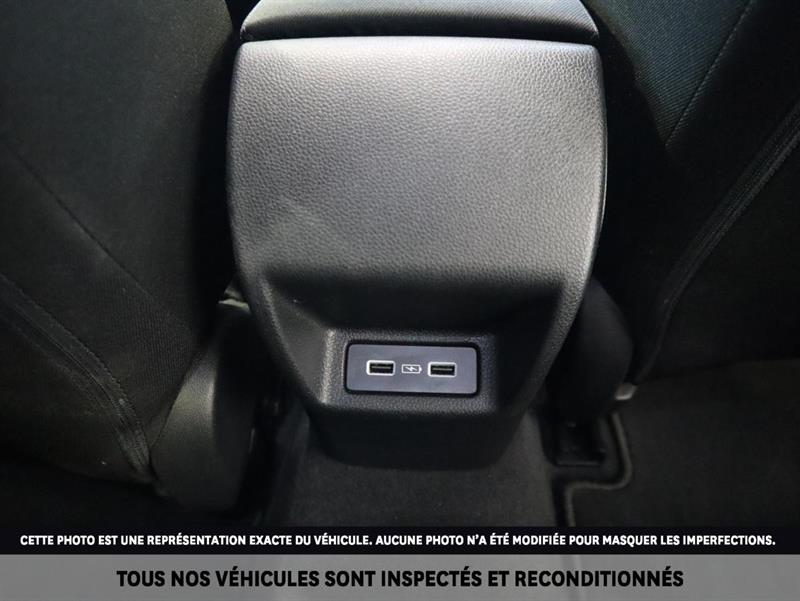 honda Civic 2022 - 32