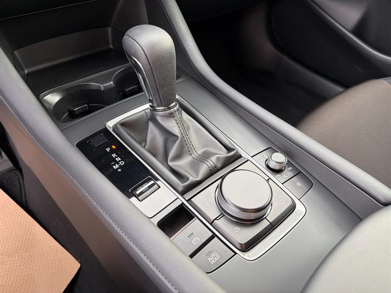 mazda Mazda3 Sport 2025 - 18