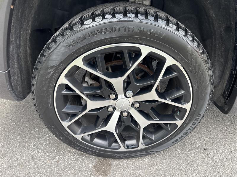 jeep Grand Cherokee 2022 - 13