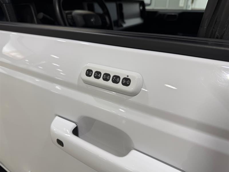 ford Bronco 2023 - 26