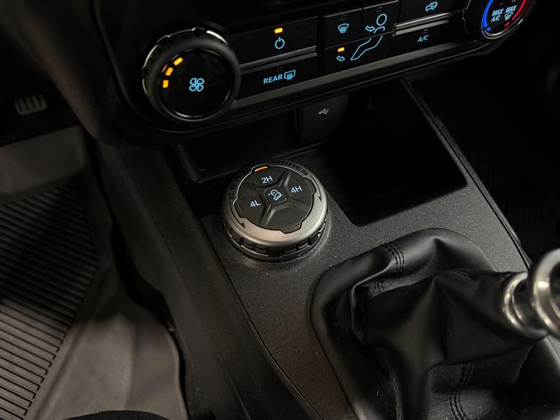 ford Bronco 2021 - 21