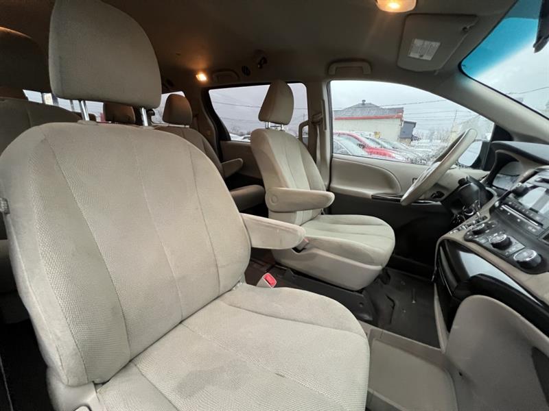 toyota Sienna 2012 - 21