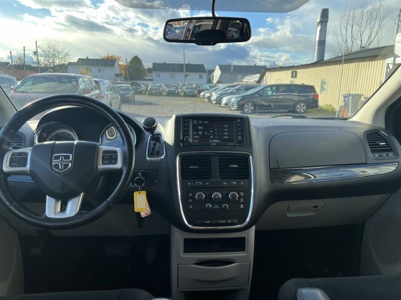 dodge Grand Caravan 2016 - 12