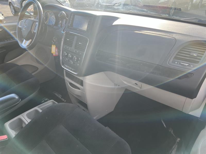 dodge Grand Caravan 2016 - 26