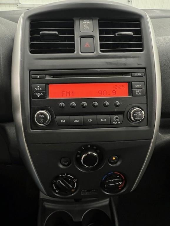 nissan Versa Note 2015 - 12