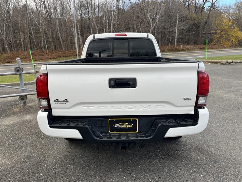 toyota Tacoma 2021 - 11