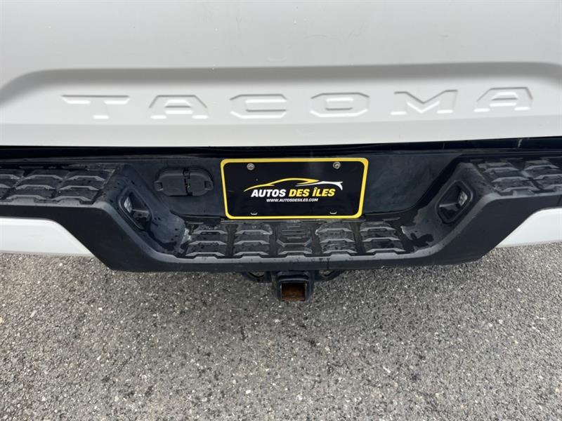 toyota Tacoma 2021 - 12