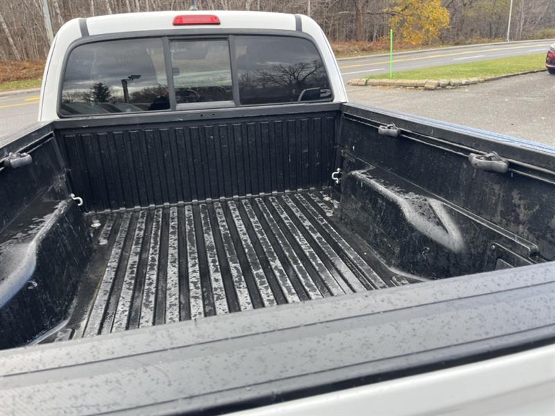 toyota Tacoma 2021 - 14