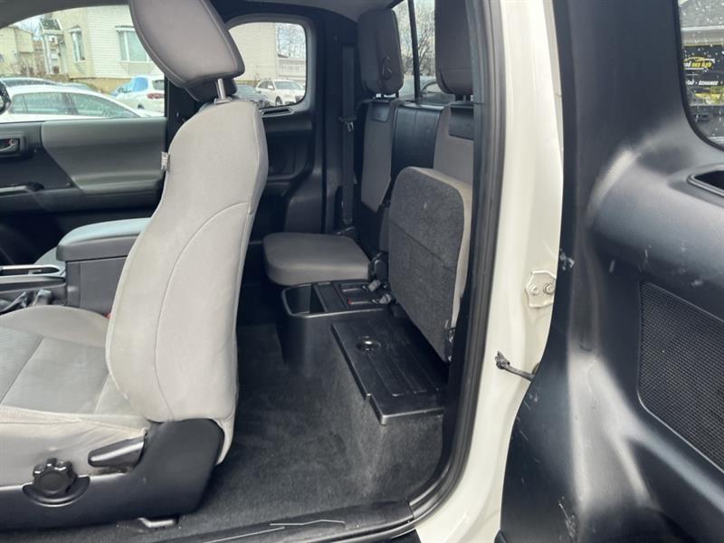 toyota Tacoma 2021 - 19