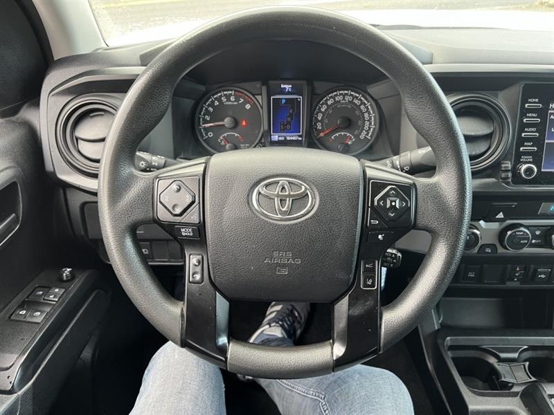 toyota Tacoma 2021 - 24