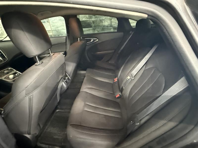 chrysler 200 2016 - 18