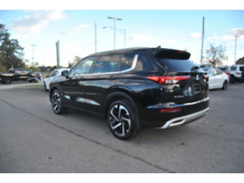 mitsubishi Outlander 2022 - 3