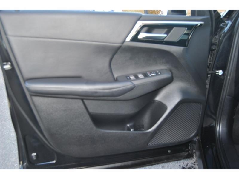 mitsubishi Outlander 2022 - 13