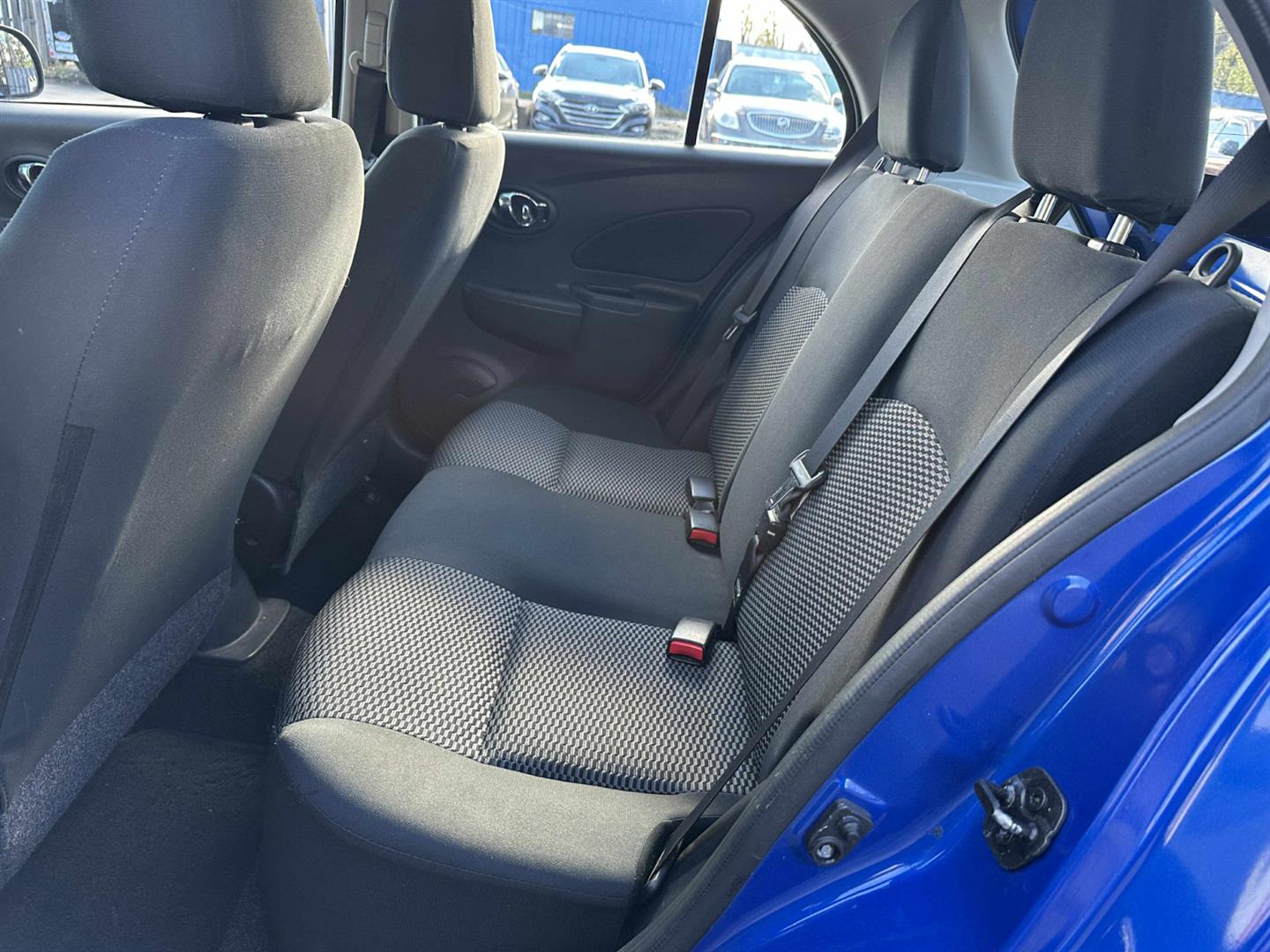 nissan Micra 2017 - 8