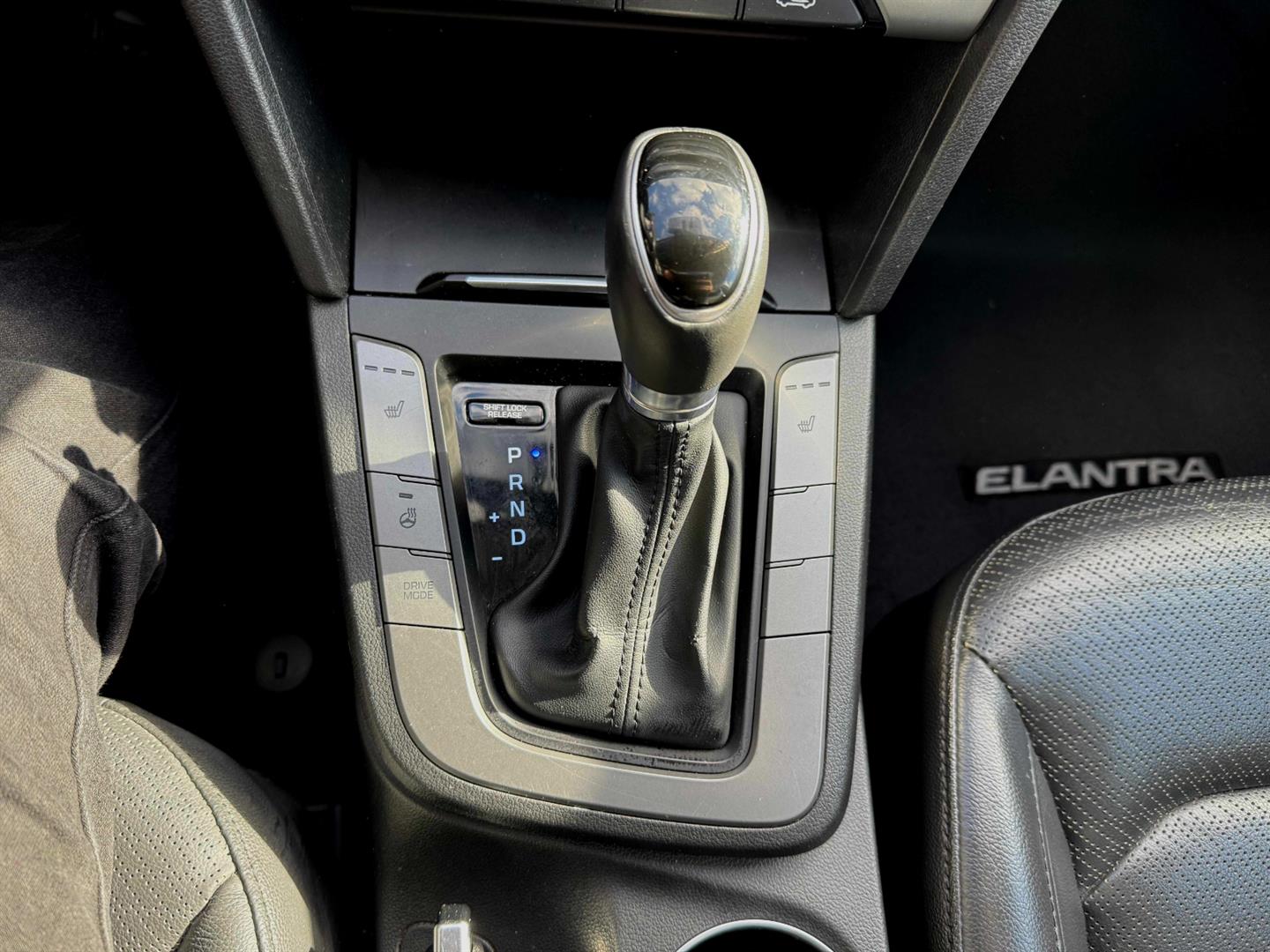 hyundai Elantra 2017 - 17