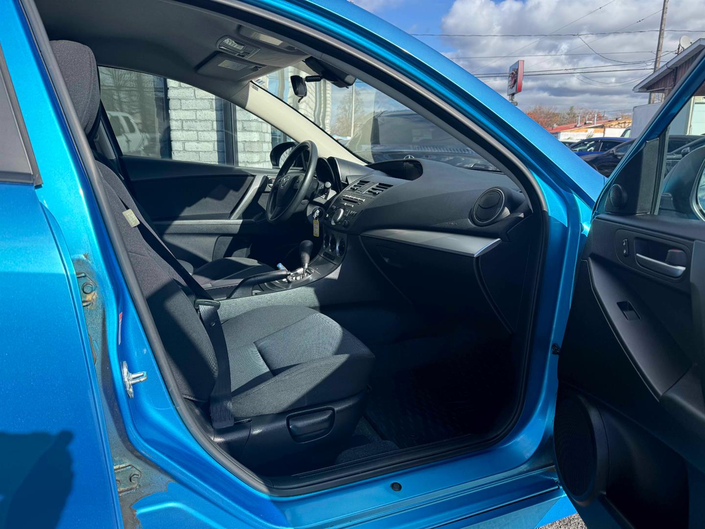 mazda Mazda3 2010 - 15