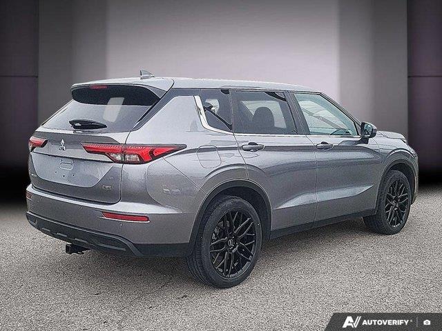 mitsubishi Outlander 2022 - 5