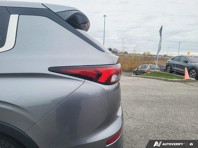 mitsubishi Outlander 2022 - 14