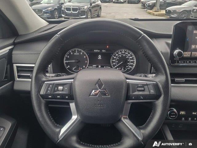 mitsubishi Outlander 2022 - 17