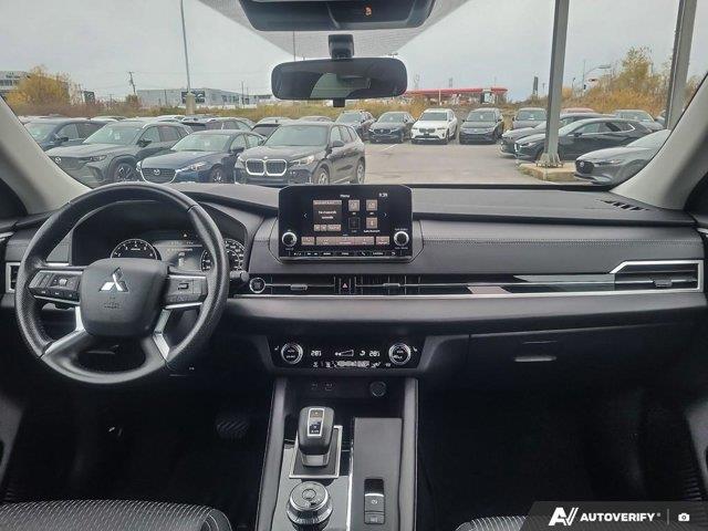 mitsubishi Outlander 2022 - 28