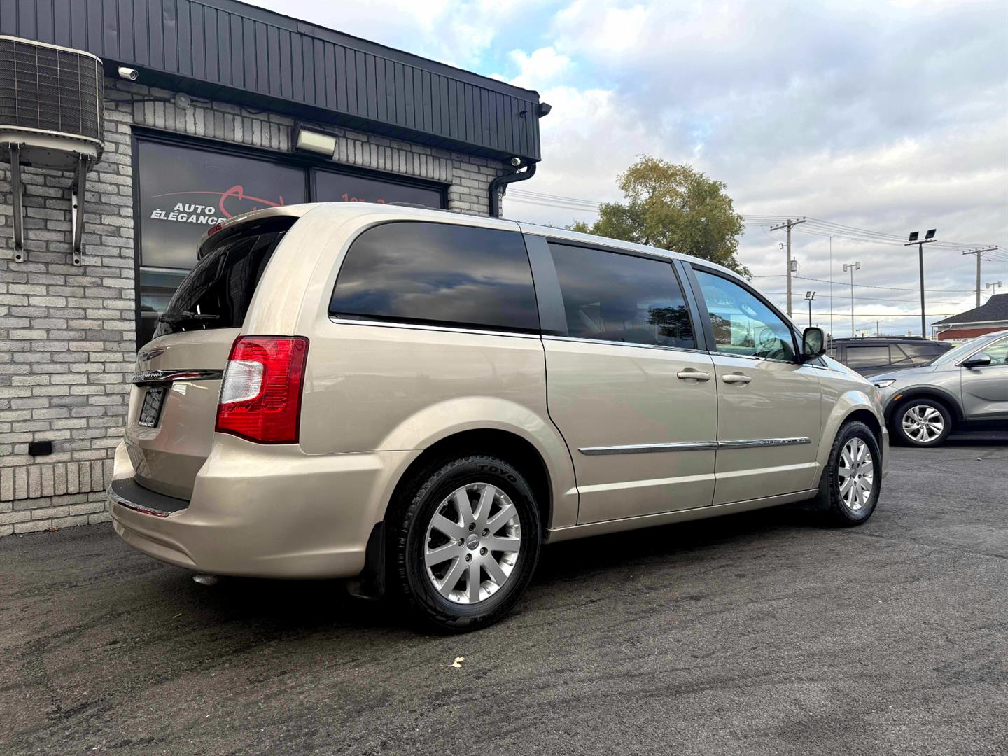 chrysler Town - Country 2016 - 6
