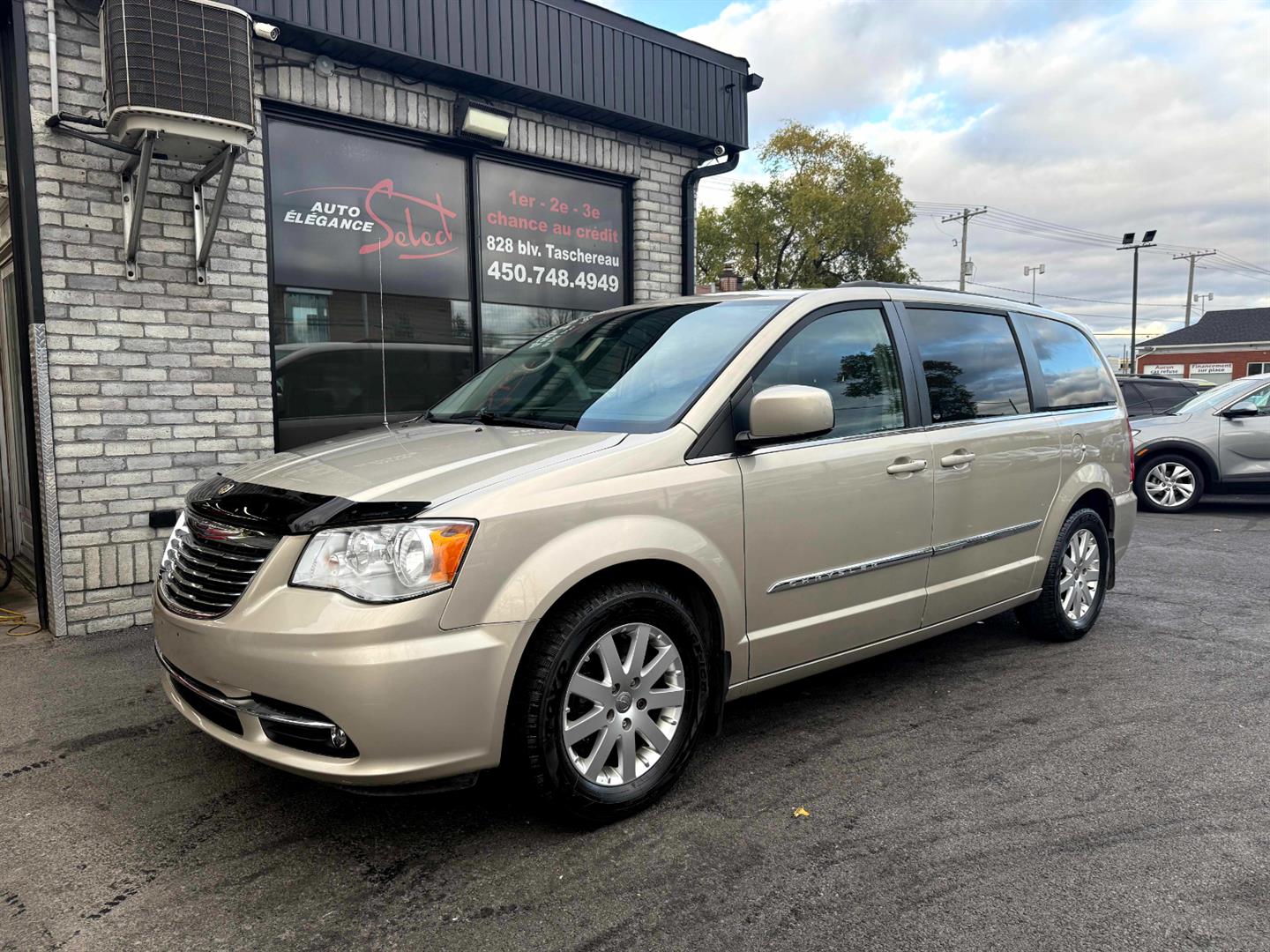 chrysler Town - Country 2016 - 10